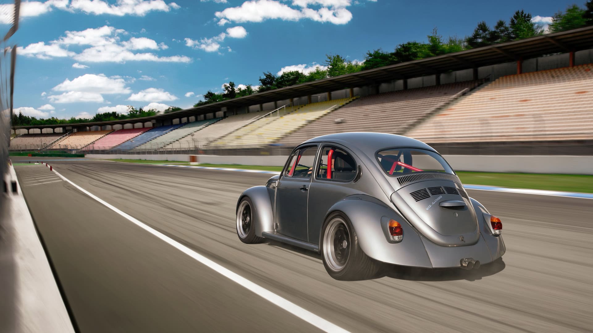 V8Stealthbeetle on a race track