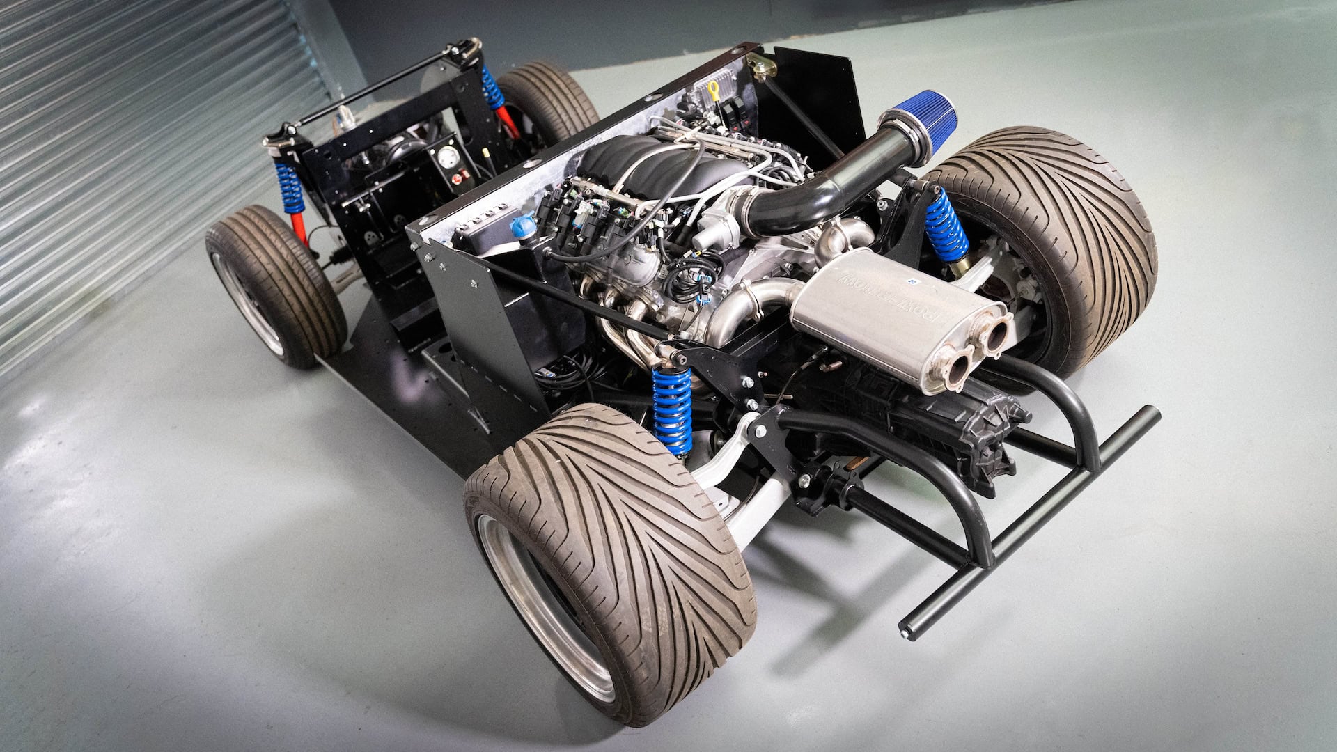 rolling chassis engine